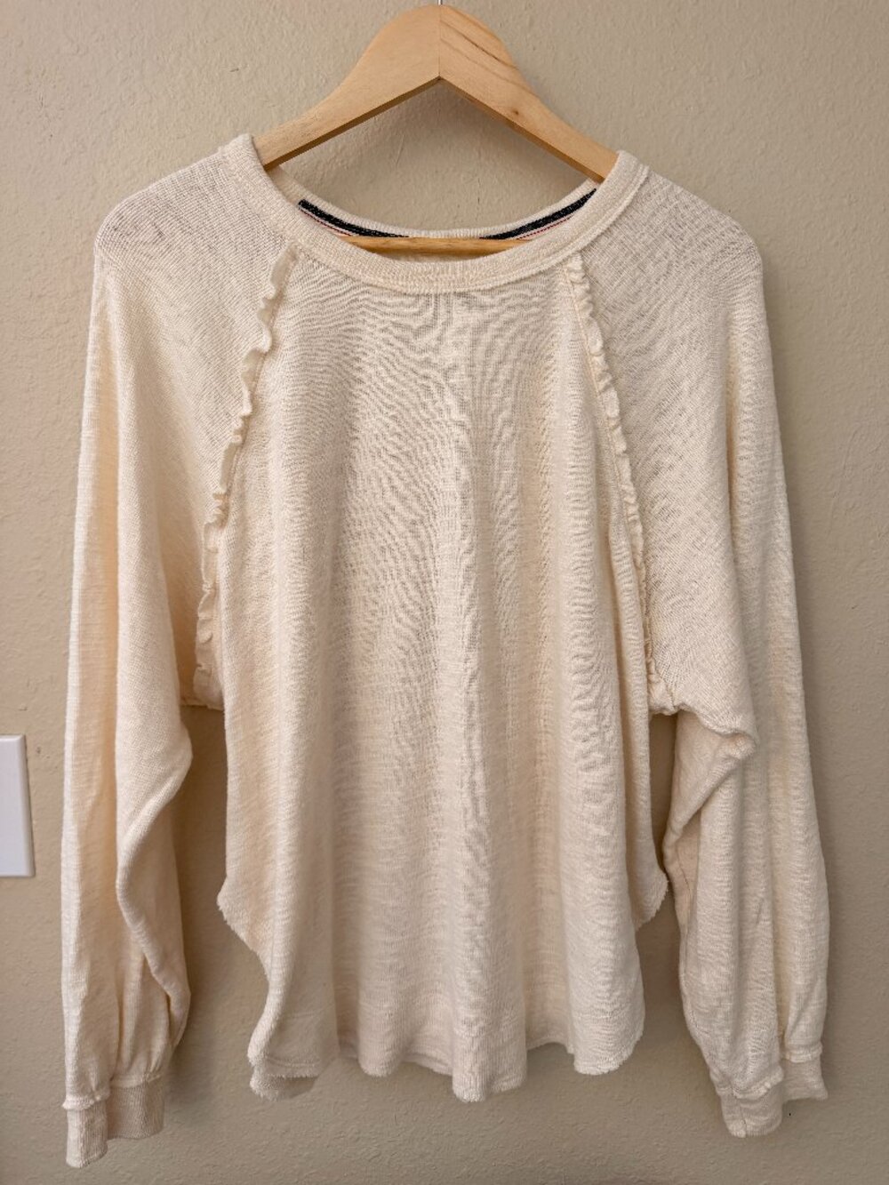 Pilcro Ruffled Raglan Thermal Top, Size M